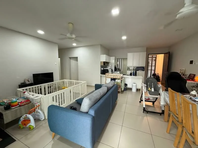 Living features: 3-seater fabric sofa in blue, coffee table, TV console, wall-mounted TV, ceiling fan, tile flooring, white painted walls, recessed downlights, playpen, children's toys, dining table with chairs, open kitchen layout; style: modern. Kitchen features: white cabinetry, stainless-steel sink, built-in oven, freestanding range oven, microwave, countertop, tile backsplash; style: modern.