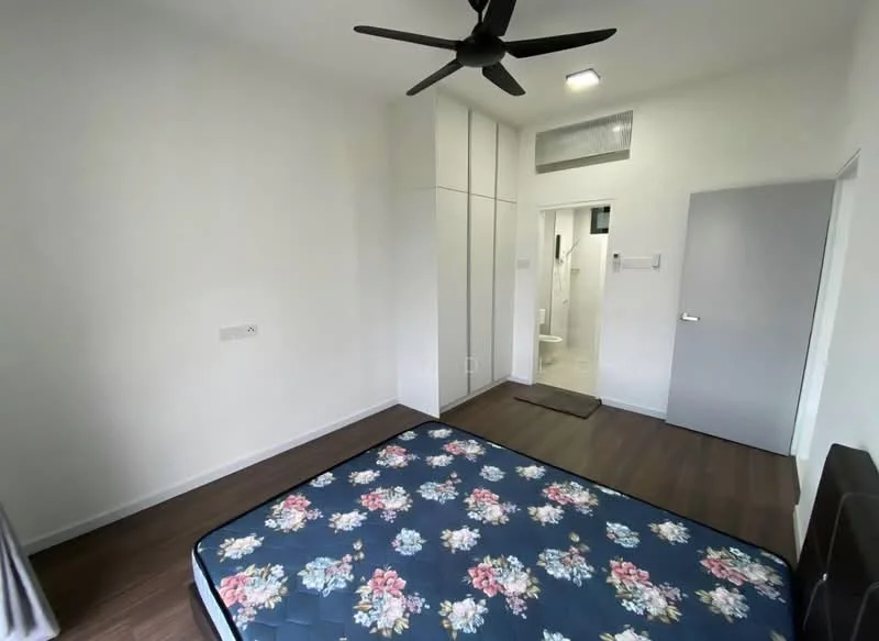 Bedroom features: queen-size bed with floral-patterned mattress, wooden flooring, white painted walls, ceiling fan, built-in wardrobe, door leading to bathroom, window with curtains, recessed ceiling lights; style: modern.