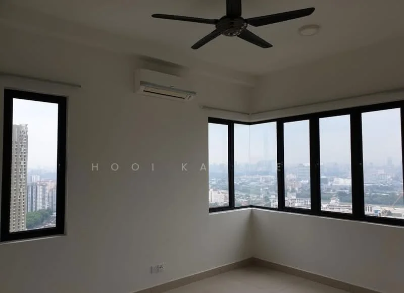 Room features: floor-to-ceiling windows, black window frames, white painted walls, light-colored tiled flooring, 1 wall-mounted split AC, 5-blade ceiling fan, recessed downlights; style: modern; view: city.