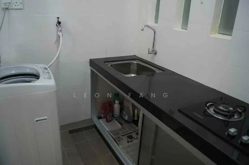 Laundry features: single-bowl stainless-steel sink, chrome pull-down faucet, black granite countertop, built-in cabinetry with glass doors, front-load washing machine, gas hob, white tiled walls, grey tiled flooring; style: modern.