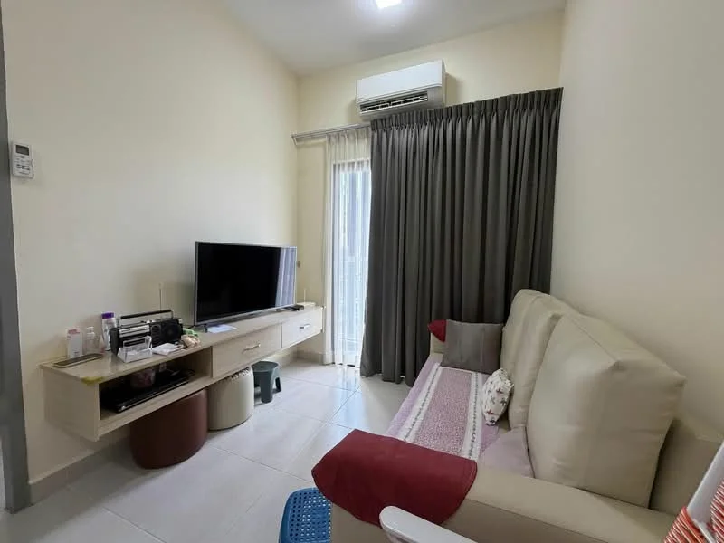 Living features: light grey painted walls, white ceiling, floor-to-ceiling window, sliding glass door, grey curtains, 3-seater fabric sofa in beige, wooden TV console, wall-mounted TV, air conditioning unit, ceramic tile flooring, decorative cushion, small round table, storage cabinet; style: modern.