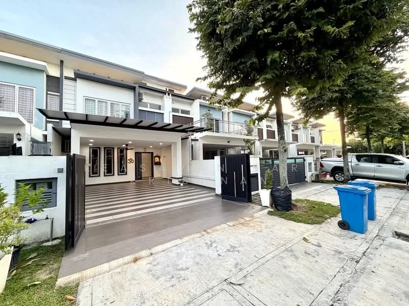 Exterior type: linked terrace house; features: white painted facade, black accent features, striped driveway, manicured lawn, paved walkway, double-volume car porch, front gate with intercom, balconies on upper floors, large windows, surrounded by greenery, two-storey structure; style: modern.