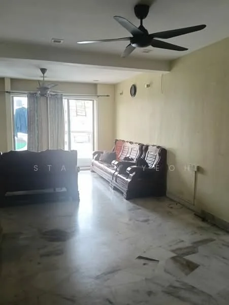 Living features: marble flooring, cream painted walls, 5-blade ceiling fan, 2-seater leather sofa, 3-seater leather sofa, floor-to-ceiling windows, curtains, wall-mounted light fixture.