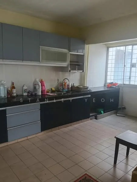 Kitchen features: grey cabinetry, black countertop, single-bowl stainless-steel sink, chrome pull-down faucet, built-in oven, freestanding range oven, ceramic tile flooring, window with grid pattern, kitchen utensils and bottles on countertop, small table, wall-mounted storage, open shelving; style: modern; view: city.