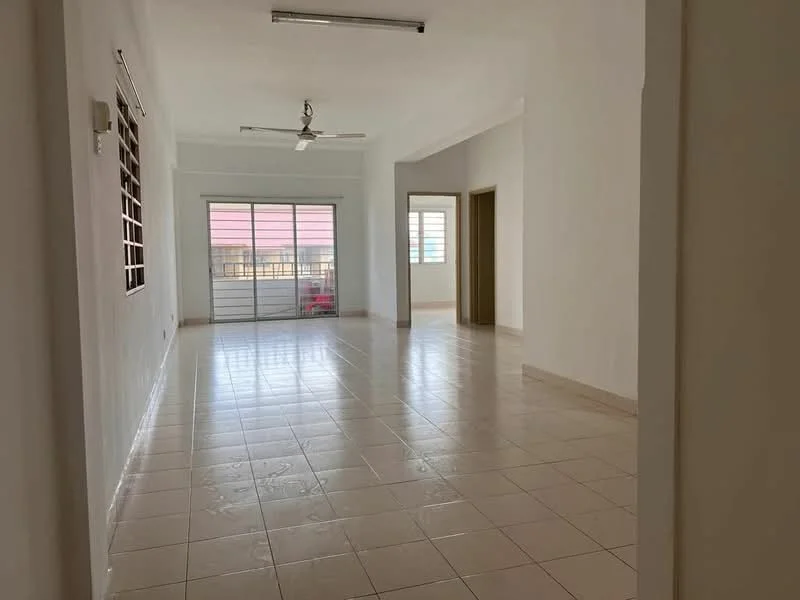 Room features: white painted walls, glossy ceramic tile flooring, ceiling fan, large windows, sliding glass door, natural light, neutral color scheme, open layout; style: modern; view: garden.