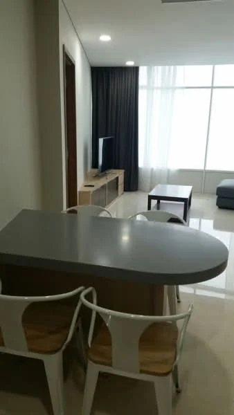 Living features: grey countertop, wooden bar stools, wall-mounted TV, TV console, large windows with sheer curtains, dark curtains, sofa, coffee table, polished tile flooring, neutral wall color, recessed lighting; style: modern.