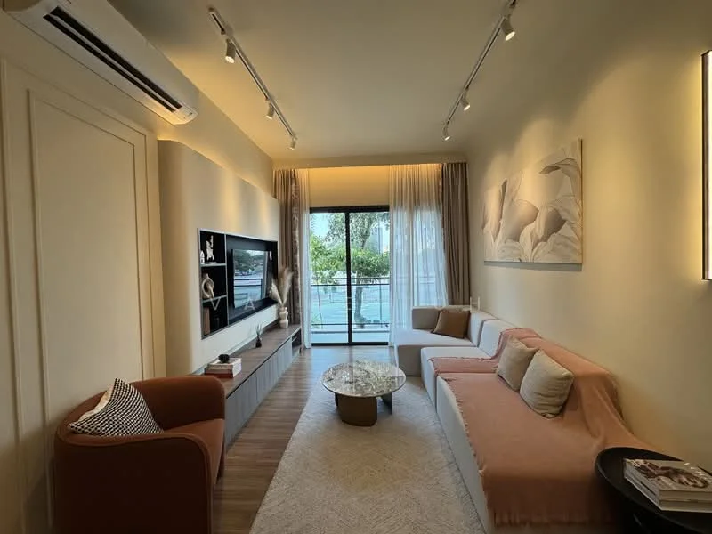 Living features: floor-to-ceiling windows, sheer curtains, 3-seater fabric sofa in beige, 2-seater fabric sofa in light pink, coffee table with marble top, TV console with wall-mounted TV, decorative artwork on walls, wooden flooring, recessed LED downlights, air conditioning unit, area rug with geometric pattern; style: modern; view: garden.