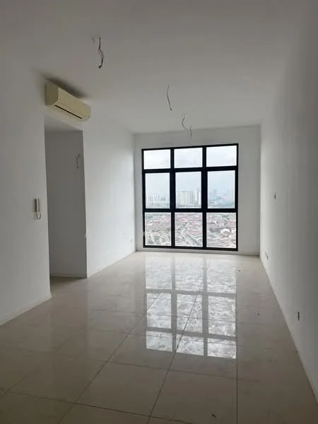 Living features: white painted walls, polished marble flooring, floor-to-ceiling windows, 1 wall-mounted split AC, no visible furniture, natural light from windows, city skyline view; style: modern; view: city.