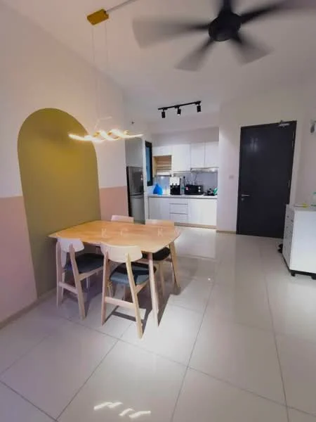 Dining features: round dining table, 4 wooden dining chairs, pendant light fixture, white walls with pink accent wall, recessed lighting, ceiling fan, glossy tile flooring, open layout to kitchen, kitchen visible in background; style: modern. Kitchen features: white cabinetry, stainless-steel fridge, built-in oven, countertop with sink, kitchen island, open shelving, black countertop; style: modern.