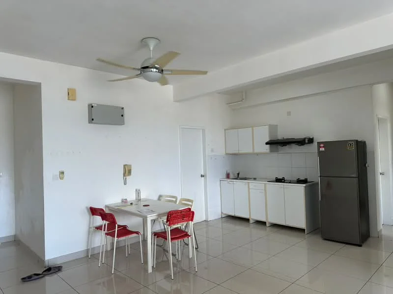 Dining features: 4-seater dining table, white table with red chairs, ceiling fan with light, wall-mounted air conditioning unit, glossy tile flooring, white painted walls, kitchen cabinetry, stainless-steel fridge, gas stove, kitchen countertop; style: modern. Kitchen features: white cabinetry, gas stove, stainless-steel fridge, kitchen countertop, glossy tile flooring; style: modern.