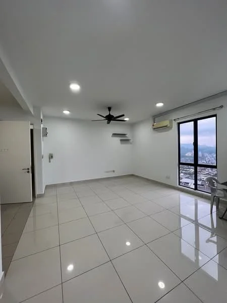 Living features: white painted walls, glossy ceramic tile flooring, 5-blade ceiling fan with light, recessed LED downlights, floor-to-ceiling windows, sliding glass door, air conditioning unit, single chair; style: modern; view: city.