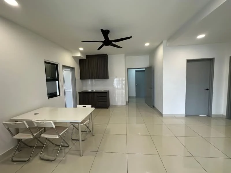 Living features: white painted walls, glossy tile flooring, 5-blade ceiling fan with light, dining table with 4 folding chairs, kitchenette with dark wood cabinetry, stainless-steel fridge, built-in oven, white backsplash, open layout, recessed lighting; style: modern.