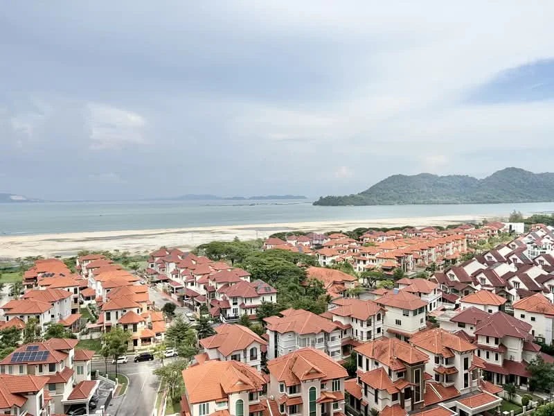 Exterior type: linked terrace house; features: red tiled roofs, two-storey houses, manicured lawns, surrounded by greenery, view of the beach, mountain backdrop, paved roads, nearby water body; style: modern.