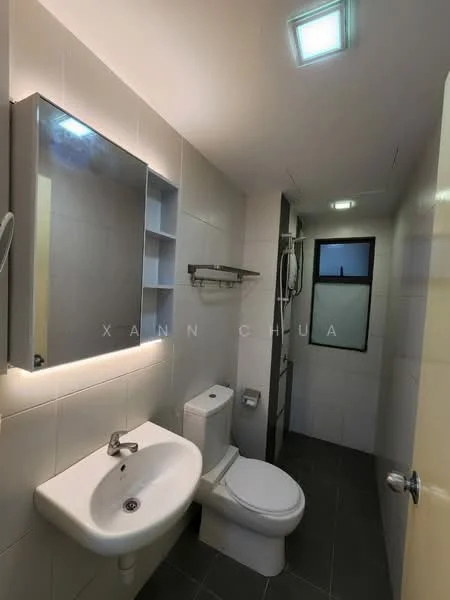 Bathroom features: white tiled walls, grey floor tiles, single-sink vanity with mirror, chrome basin mixer faucet, one-piece toilet, walk-in shower with glass enclosure, shower head, built-in shelving, recessed ceiling lights; style: modern.