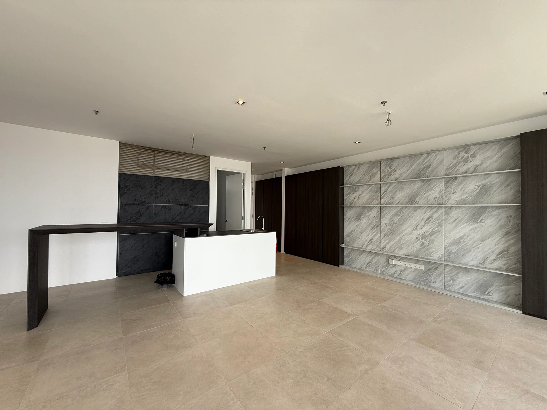 Brand New, Unoccupied, High Floor, Golf View - 3+1 Rooms 4 Baths 3 Parking