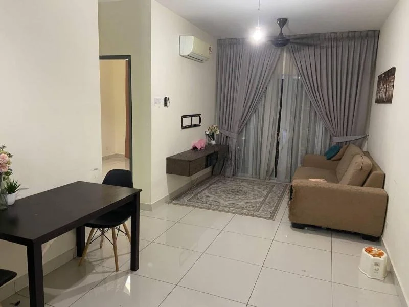 FULLY FURNISHED BEAUTIFUL VIEW KOI SUITES CONDOMINIUM
