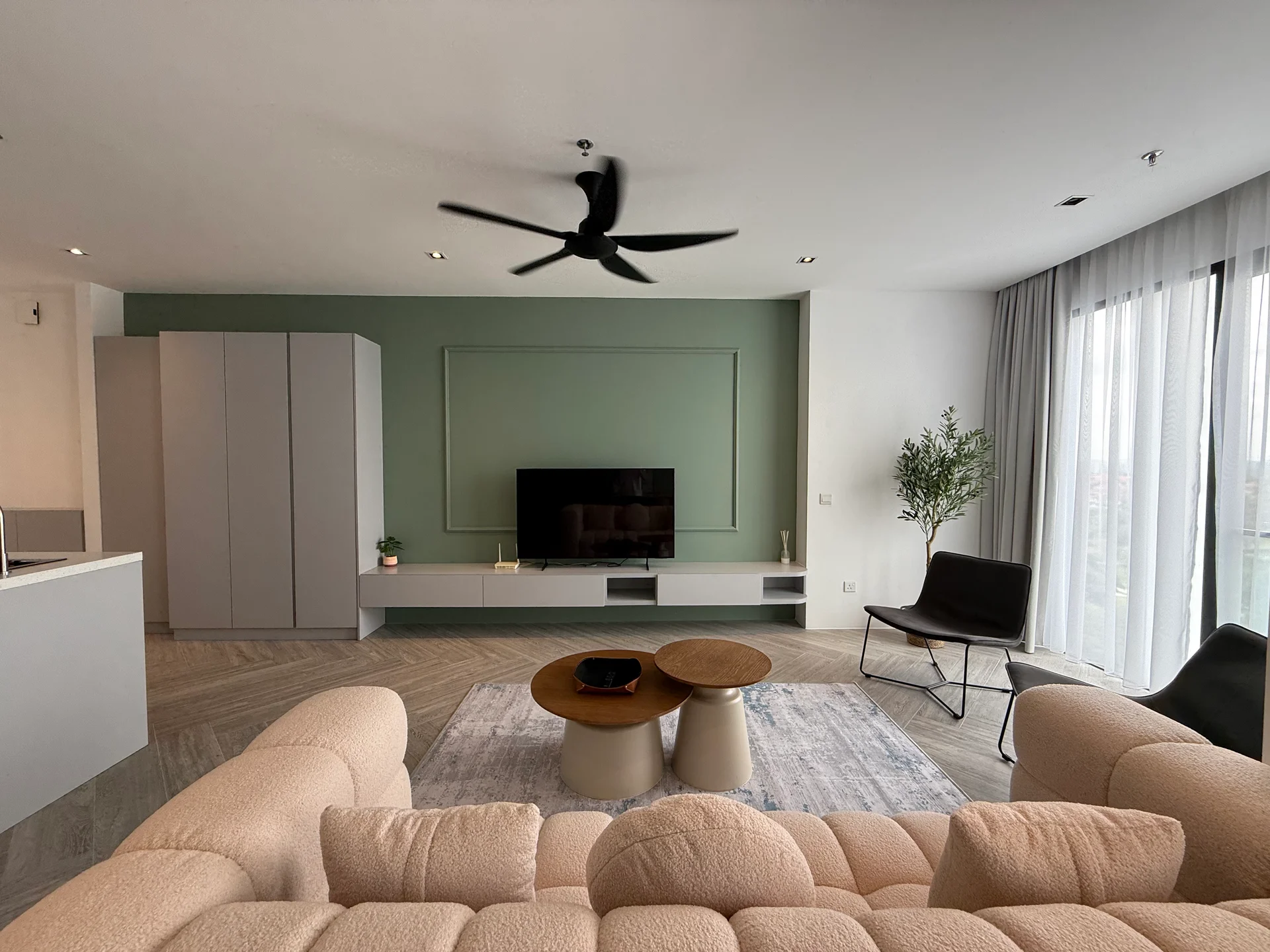 Lumi Tropicana - ID Fully Furnish 1509sf - 3+1 Rooms 4 Baths