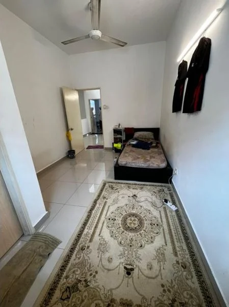 Bedroom features: queen-size bed, ceiling fan, white painted walls, glossy tile flooring, decorative area rug with intricate pattern, built-in wardrobe, wall-mounted lighting, door leading to hallway; style: minimalist.