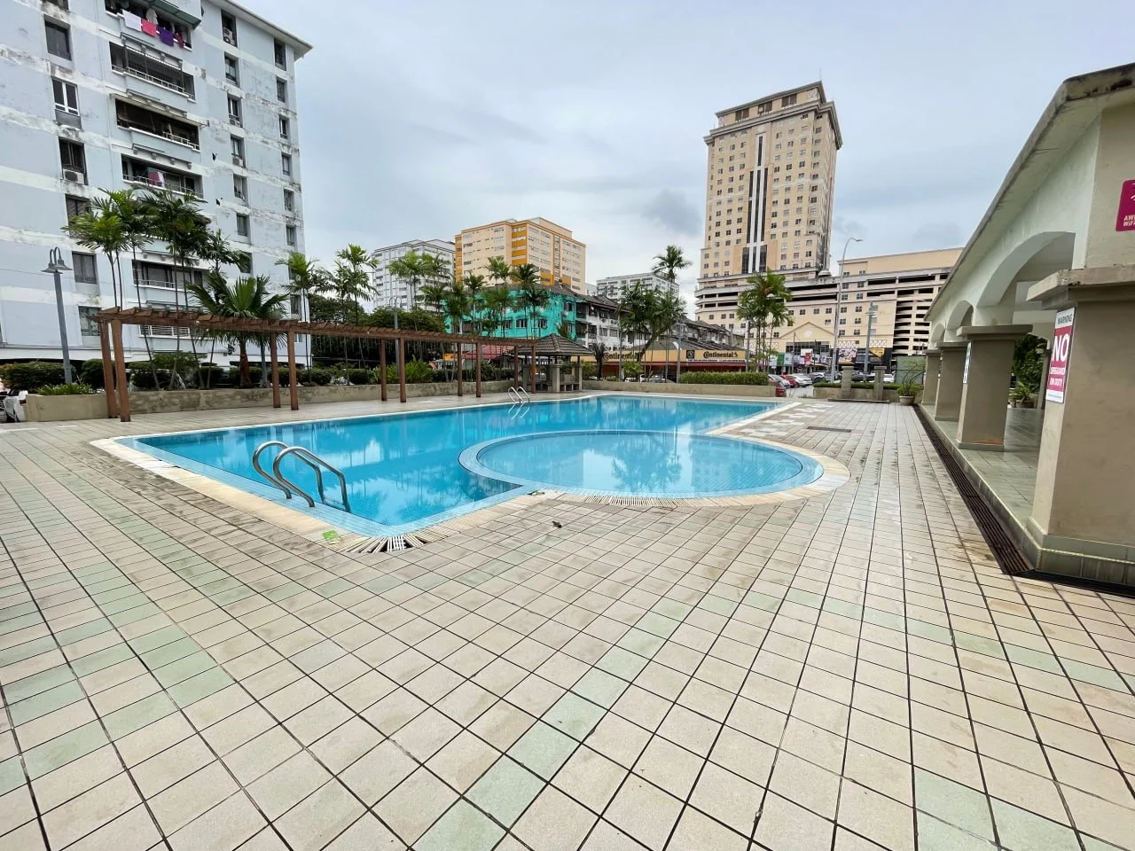 Unfurnish Le Jardine Deluxe Condo | Pandan Indah, Ampang
